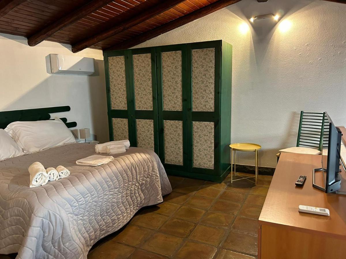 Li Cuti Apartments Катания Екстериор снимка