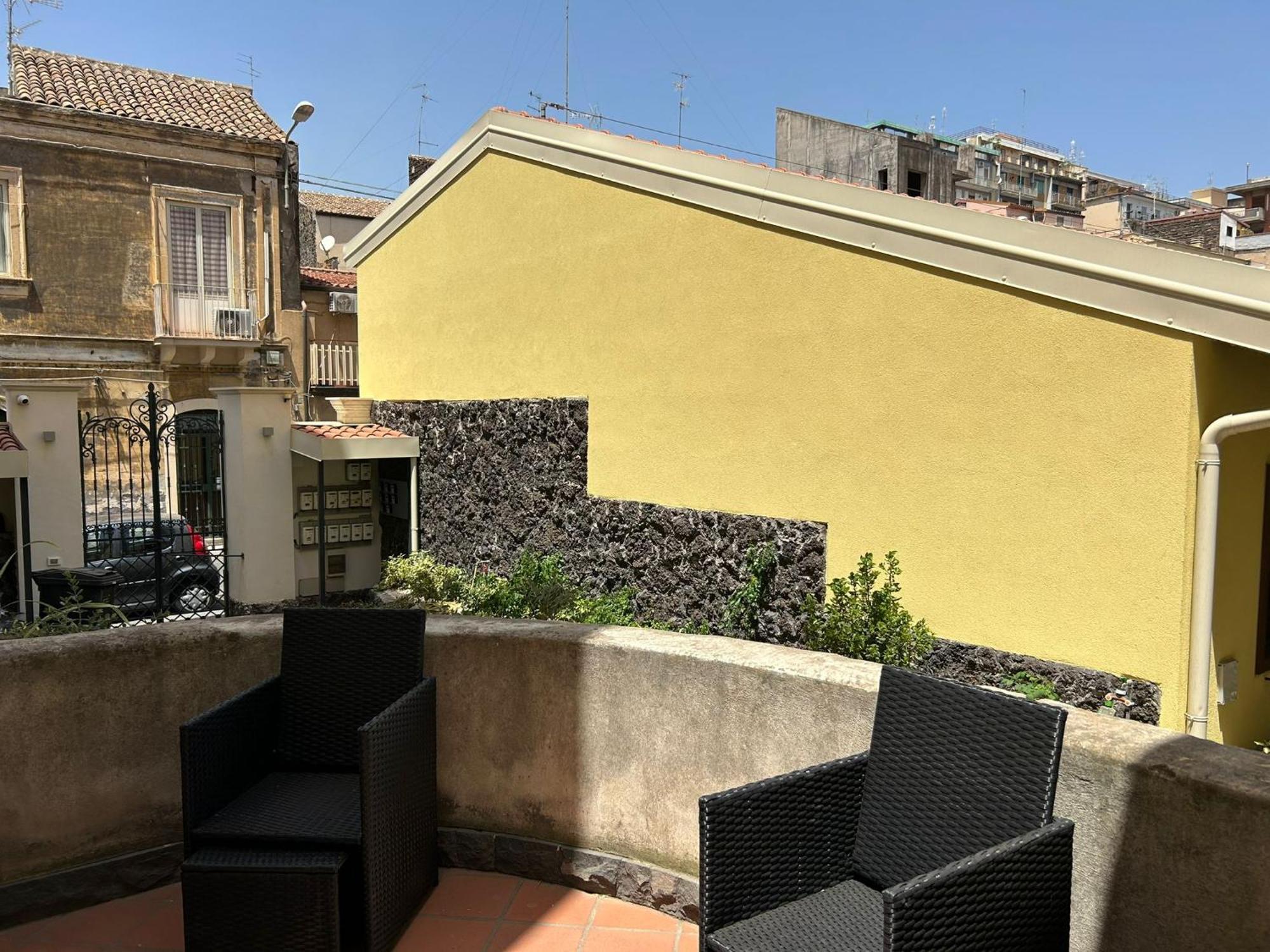 Li Cuti Apartments Катания Екстериор снимка
